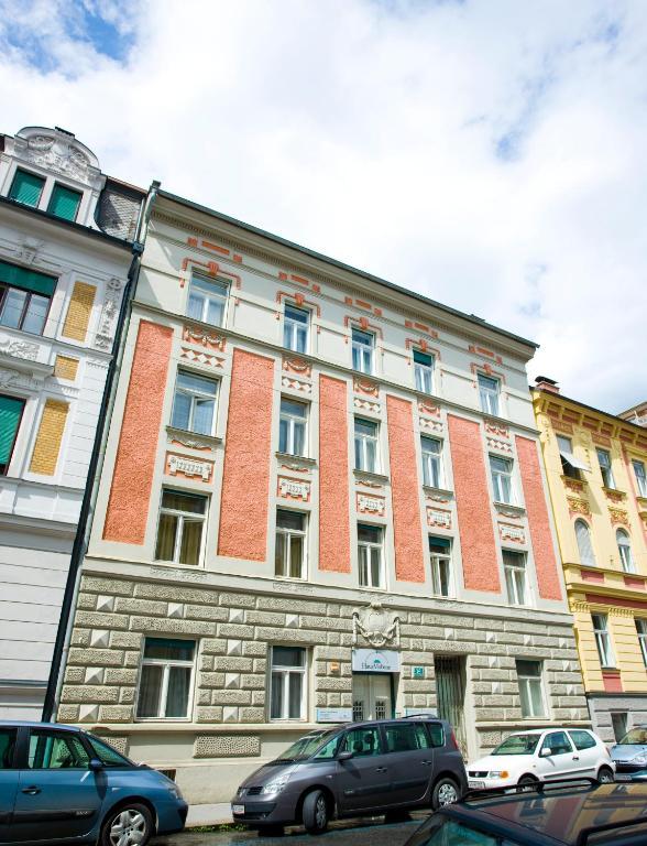 Haus Mobene - Hotel Garni Graz Exterior foto